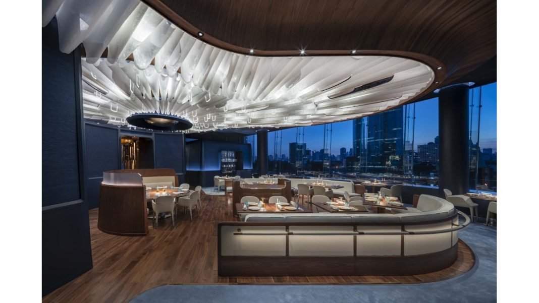 shared_blue_by_alain_ducasse_studio_jouin_manku_for_siam_piwat_group_iconsiam_ducasse_paris_w_workspace_bd_64645