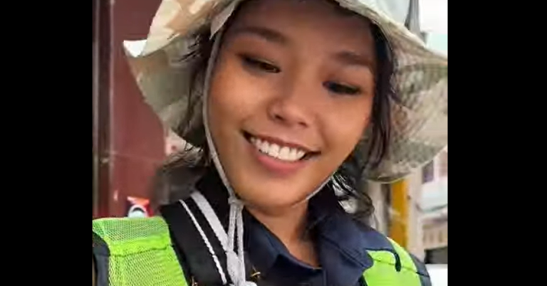 單親母親清掃街道意外走紅 展現燦爛微笑