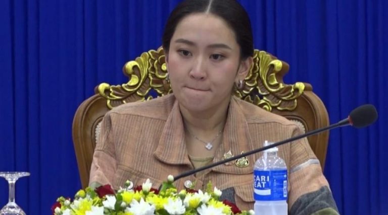 貝東丹抱病工作 展示打擊毒品成效
