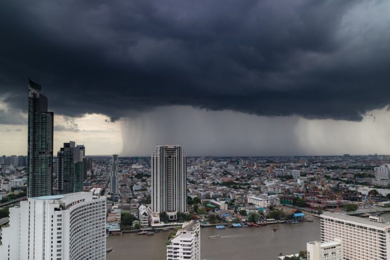 泰國全境強降雨預警 多地需防範災害