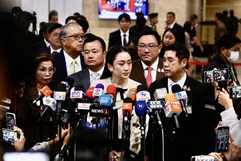 貝東丹赴國會 提交2026財年預算案