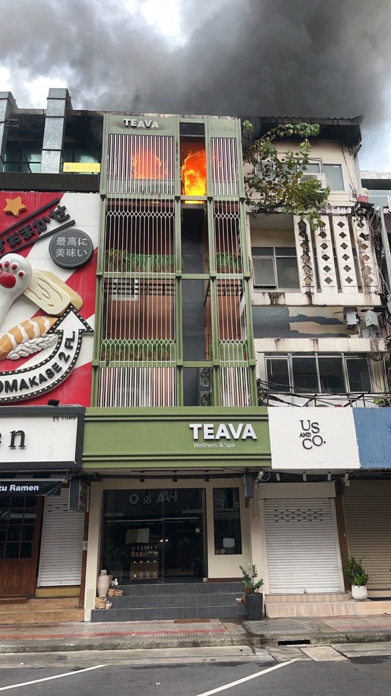 曼谷暹羅商圈水療店清晨突燃烈焰