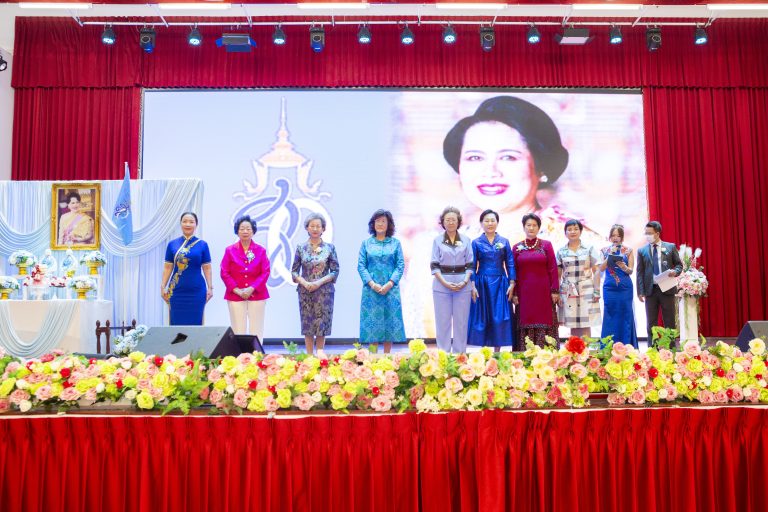 雲南會館婦女會舉辦母親節感恩聯歡會