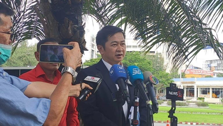 律師探望塔信 稱將爭取合法權益