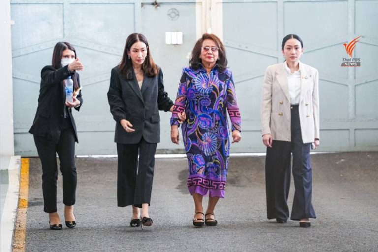 塔信前妻現身 鼓勵為泰黨繼續戰鬥