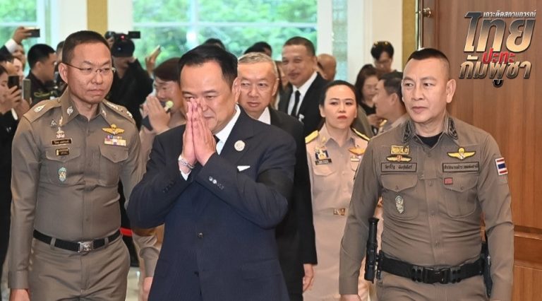 阿努庭緩簽10萬柬外勞居留文件