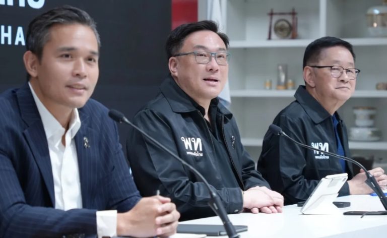為泰黨：解散國會前應推動修憲公投