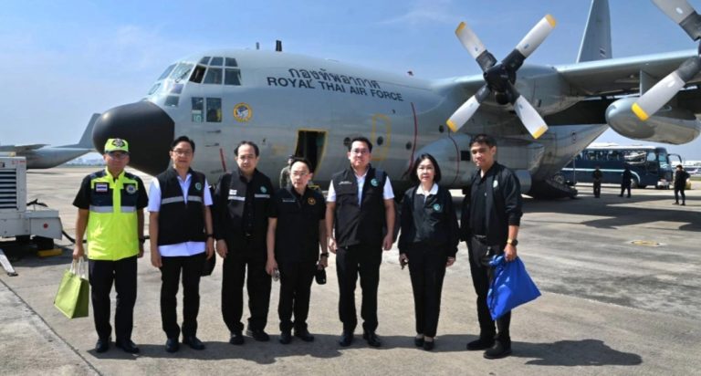 空軍助50重症患者 轉移出合艾醫院