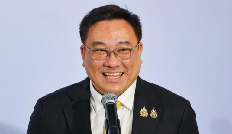 朱拉蓬任為泰黨新任黨魁