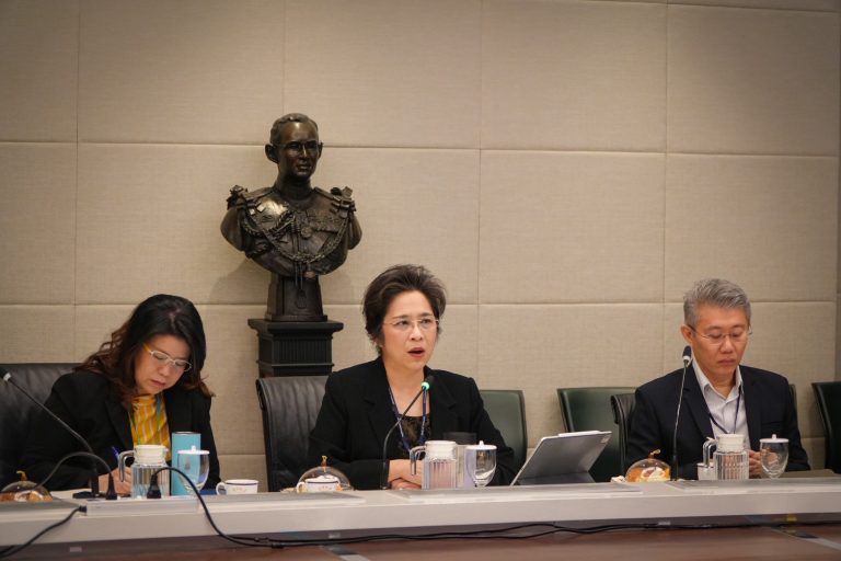央行支持設合資企業 解決不良資產
