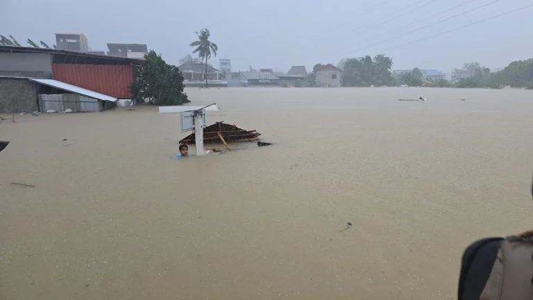 全國降溫 泰國灣還將持續強降雨