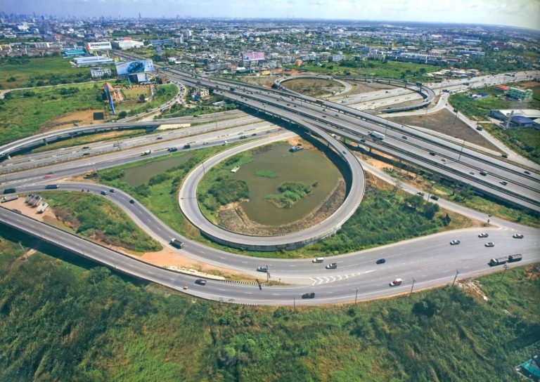 元旦期間 兩條高速公路免費7天