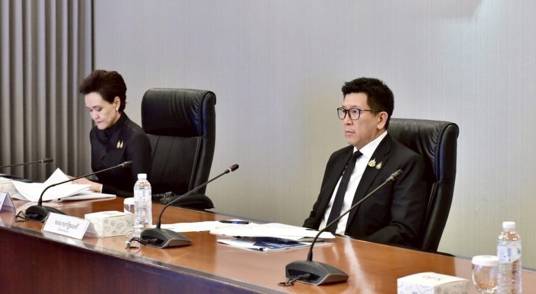 加強貿易公平 商品明年起徵稅