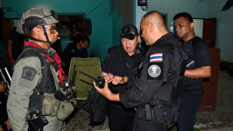 涉加油站爆炸案 也拉軍警擊斃1嫌犯