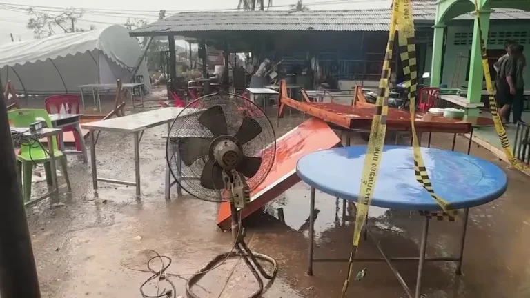 北柳突降暴雨 第8投票所計票中止