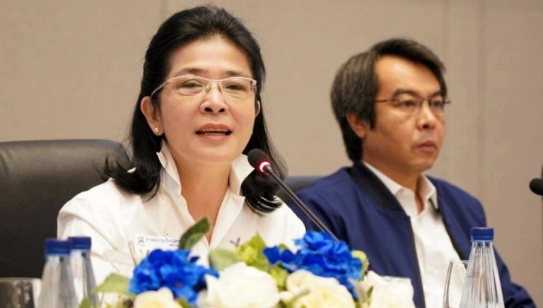 反對黨質疑阿努庭放任油價上漲