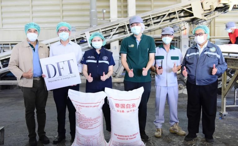 首批4萬噸泰米交付中糧