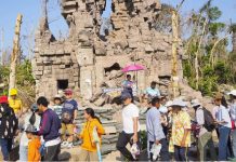 邊境塔奎古寺開放 日吸客近四千