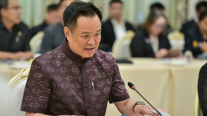 阿努庭13日赴普吉 打擊代持股