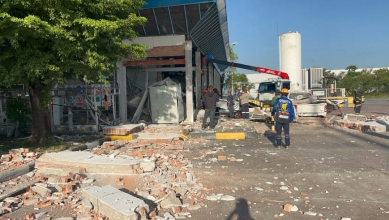春武里NGV加氣站爆炸 1人死亡