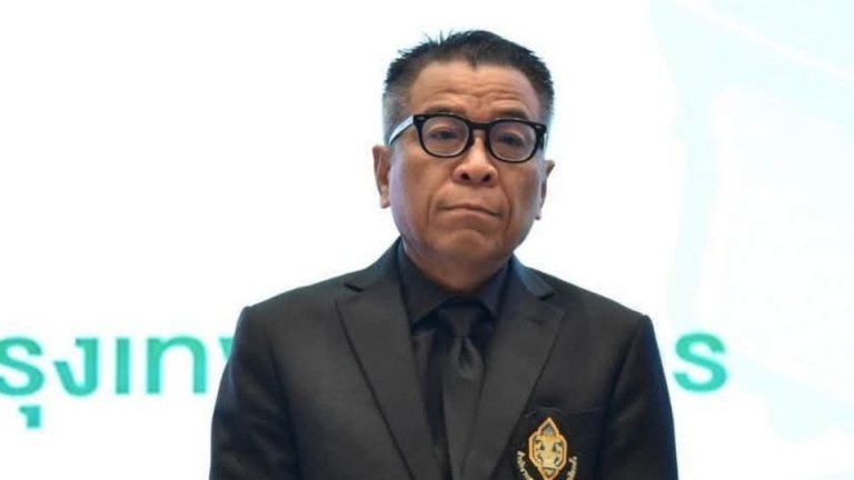 沙翁涉險過關續任選委會秘書長