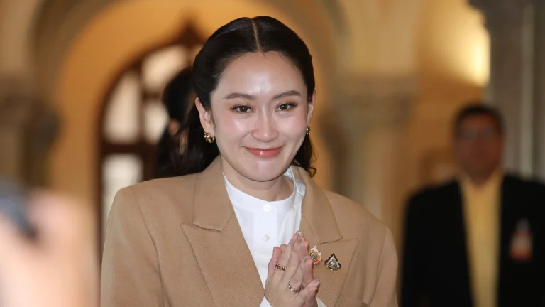 貝東丹指示為泰黨部長 赴北部洪災區救援