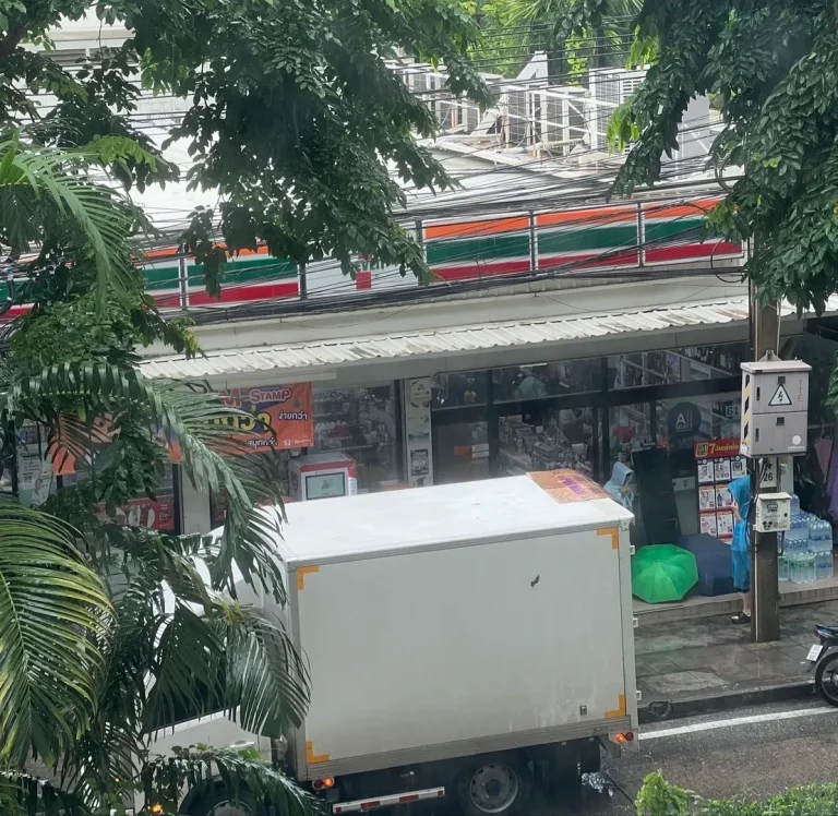 7-Eleven加速補充飲用水及生活必需品
