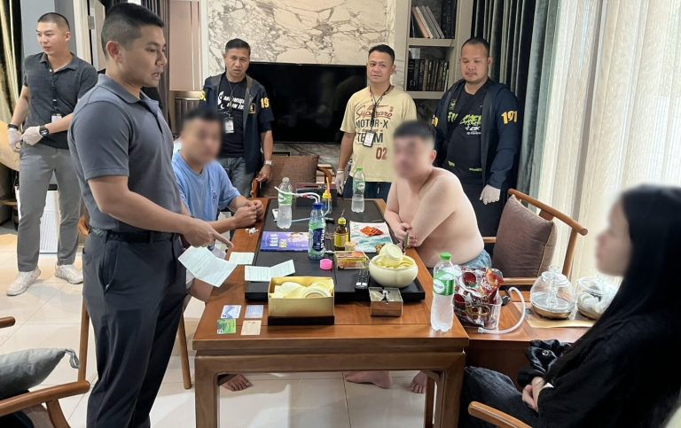 2中國男子與1泰國女子販售喪屍電子煙